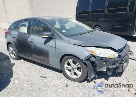 2014 Ford Focus Se from USA, damaged, VIN 1FADP3K28EL261787